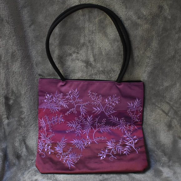 Iridescent Embroidered and Beaded Zipper Top Purse - Picture 3 of 16